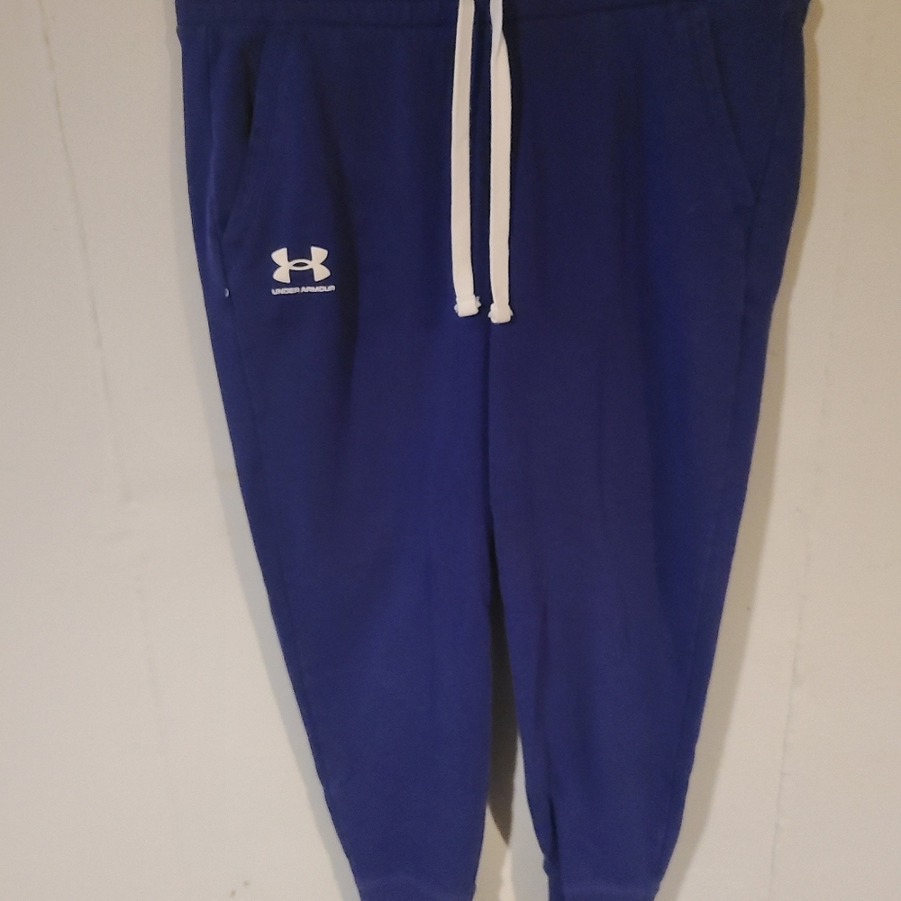 Womans UNDER ARMOUR PURPLE SWEATPANTA
